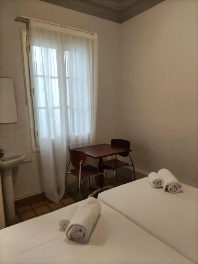 ברצלונה Hotel Monegal