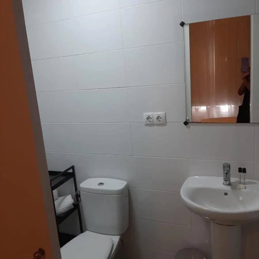 ברצלונה Hotel Monegal 2*,